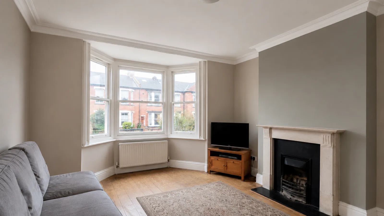 Lounge after repainting by Captain Paint in Birmingham